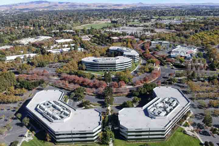 Bernal Corporate Park